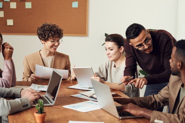 Optimiser l'énergie : guide pour un système de management efficace